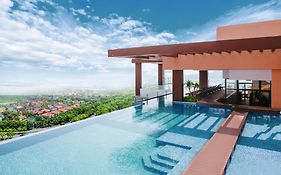 La Vela Hue Hotel